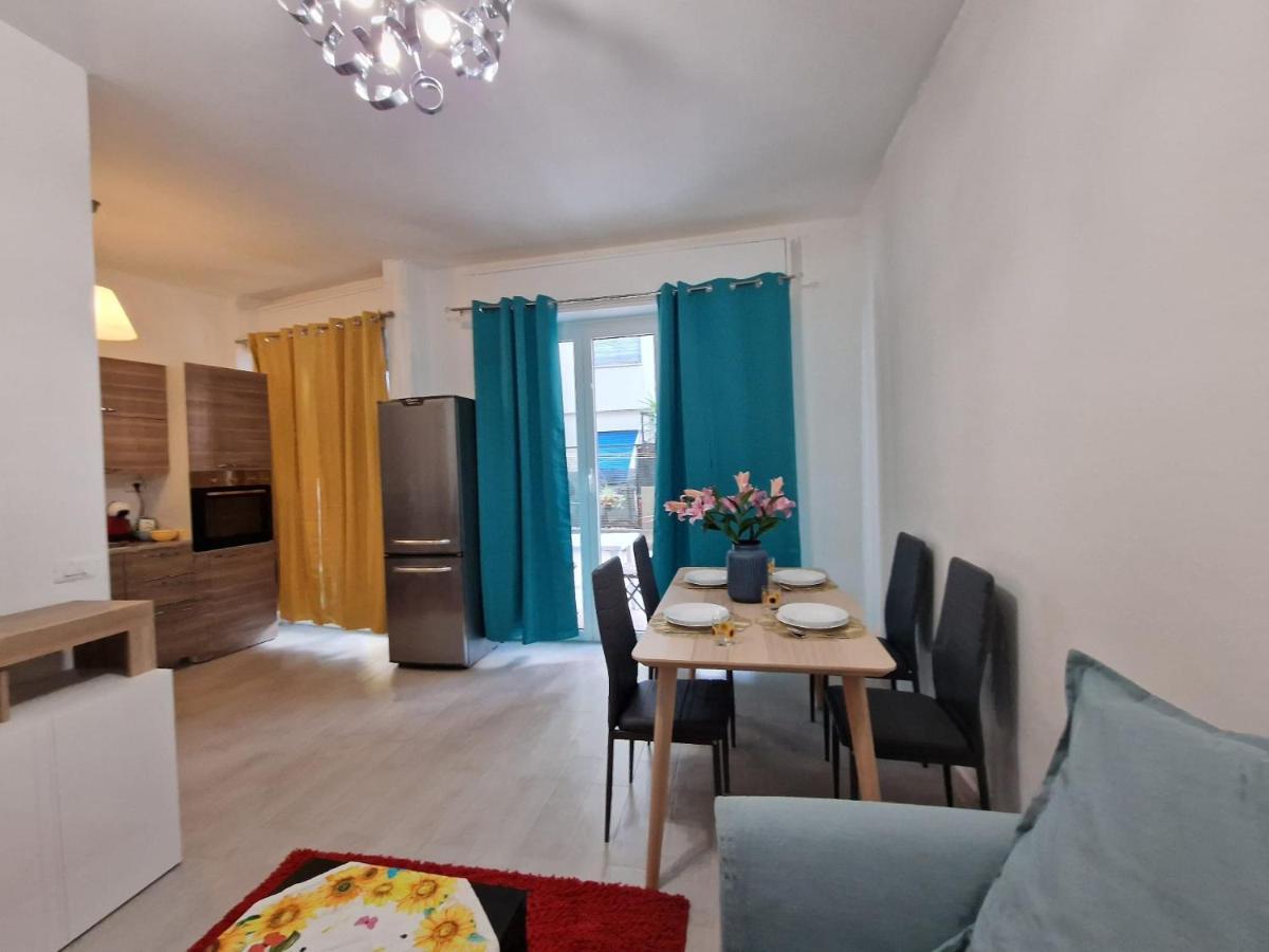 Denis, Liguria Apartment