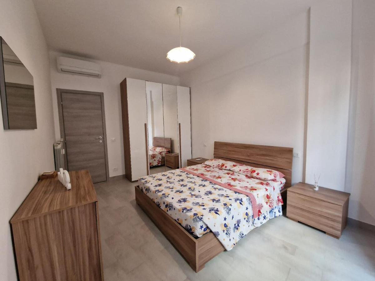 Denis, Liguria Apartment